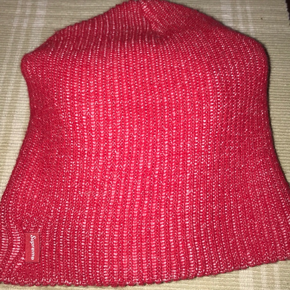 Supreme all red beanie hat